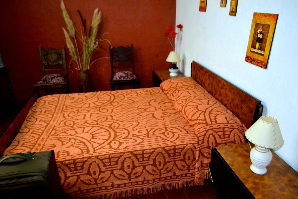 Hotel Casona La Boheme Buenos Aires Kamer foto