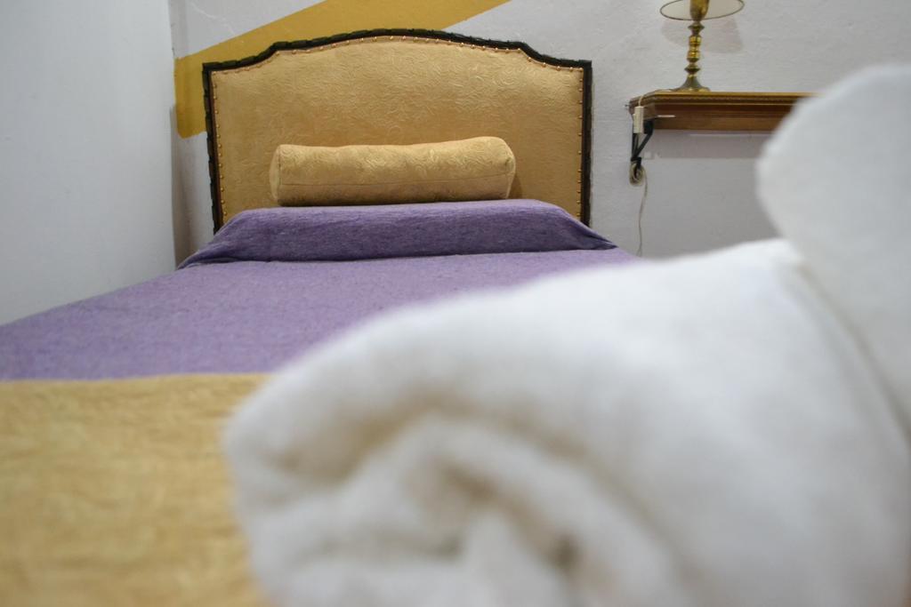 Hotel Casona La Boheme Buenos Aires Kamer foto